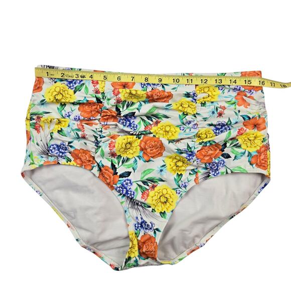 TORRID HIGH WAIST SWIMSUIT BOTTOM WHITE FLORAL RUCHED SWIM SZ 1 1X BIKINI - Picture 5 of 6